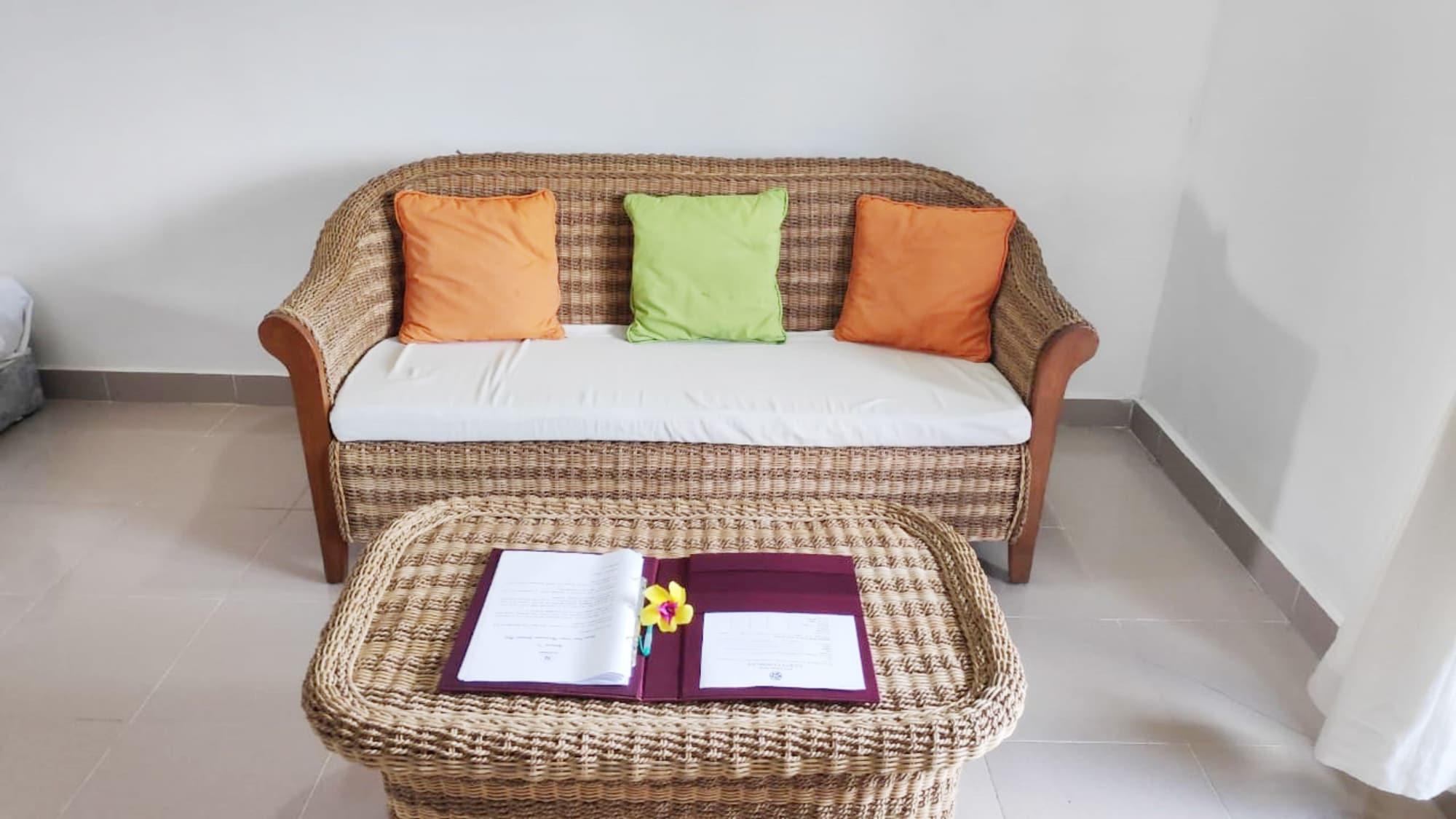 Puri Saron Hotel Madangan - Gianyar Payangan Exterior foto