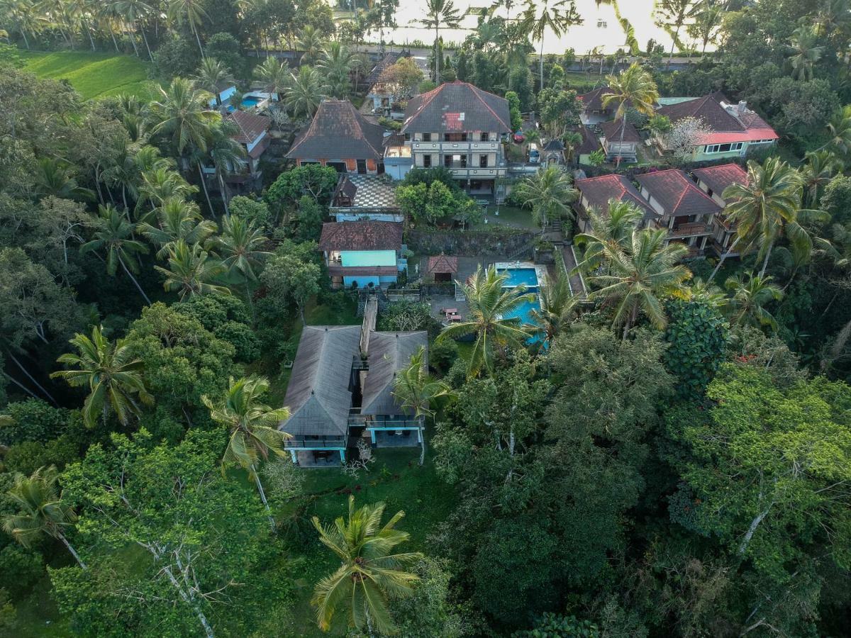 Puri Saron Hotel Madangan - Gianyar Payangan Exterior foto