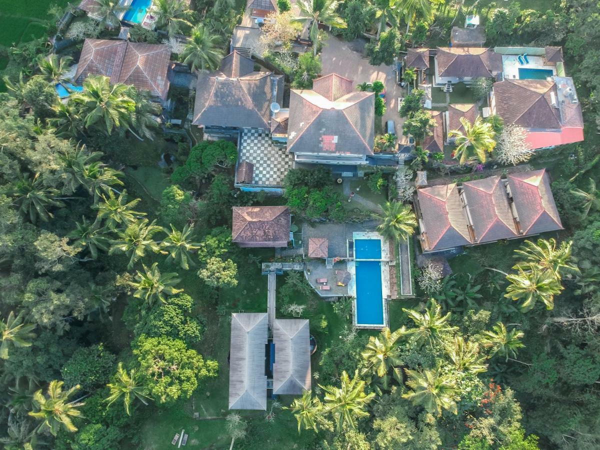 Puri Saron Hotel Madangan - Gianyar Payangan Exterior foto