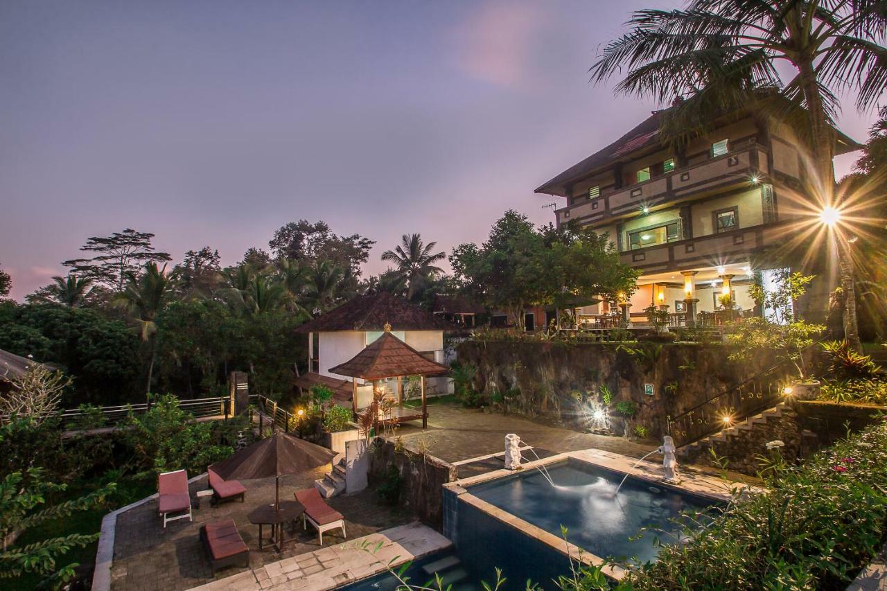 Puri Saron Hotel Madangan - Gianyar Payangan Exterior foto